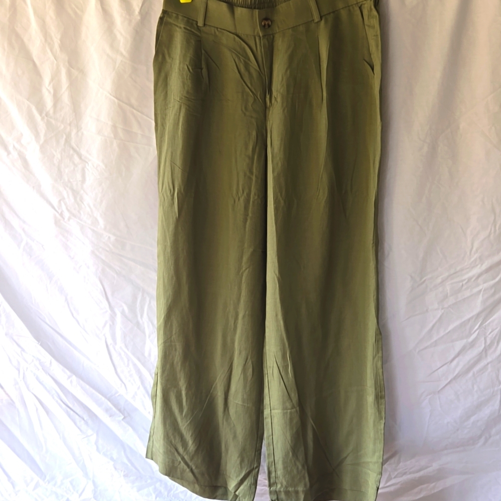 Brand new Torrid pants